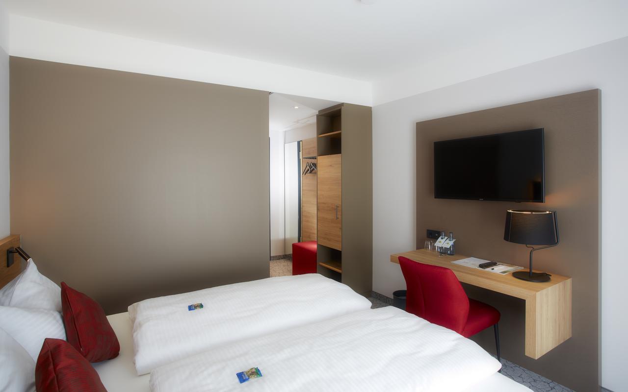 Deluxe Single Room