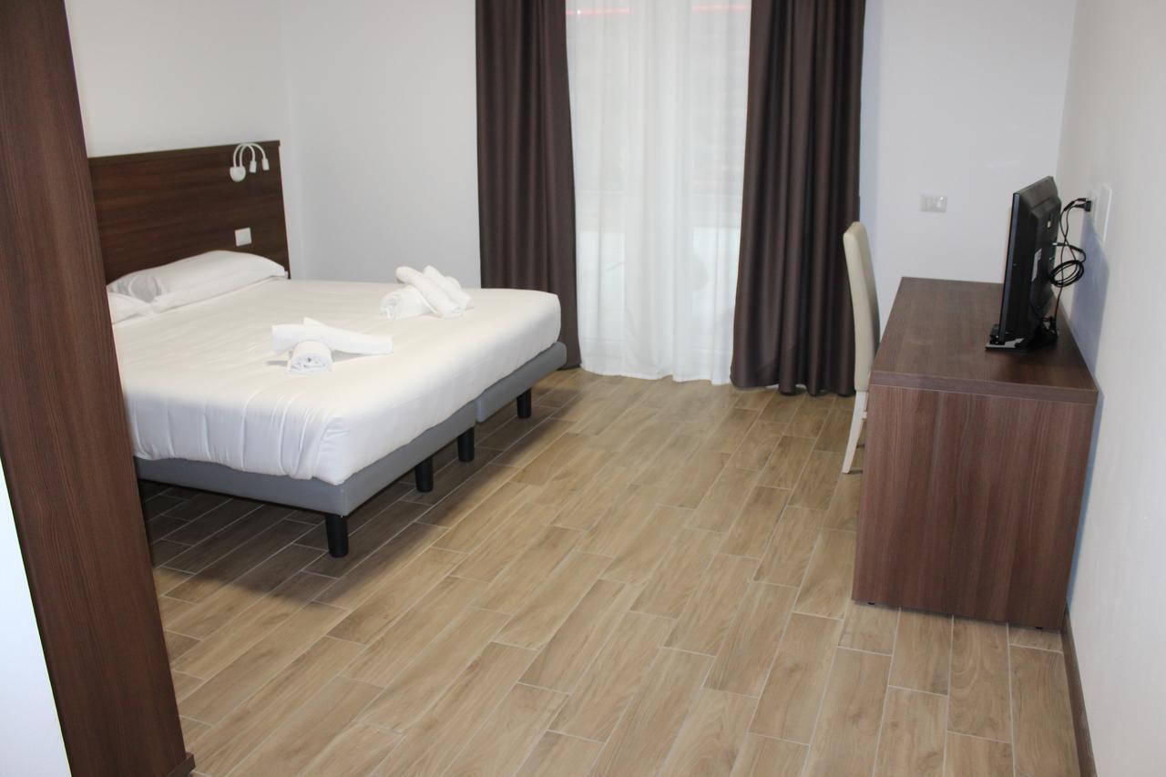 Double or Twin Room Disability Access
