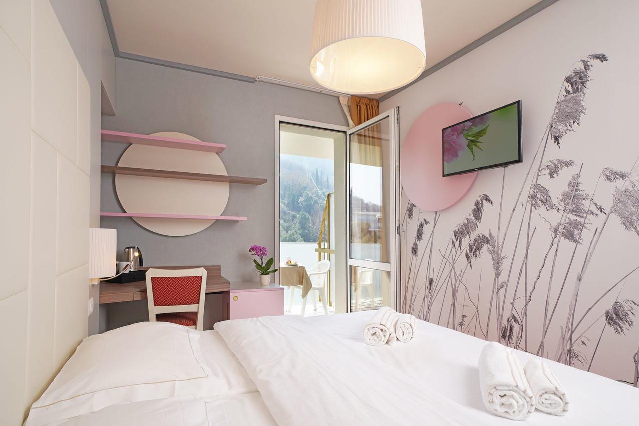 Comfort Tweepersoonskamer met 1 of 2 Bedden met Balkon