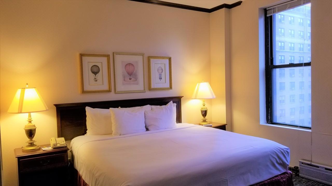Bronze 1 King Bed ,757799146:JPEG
