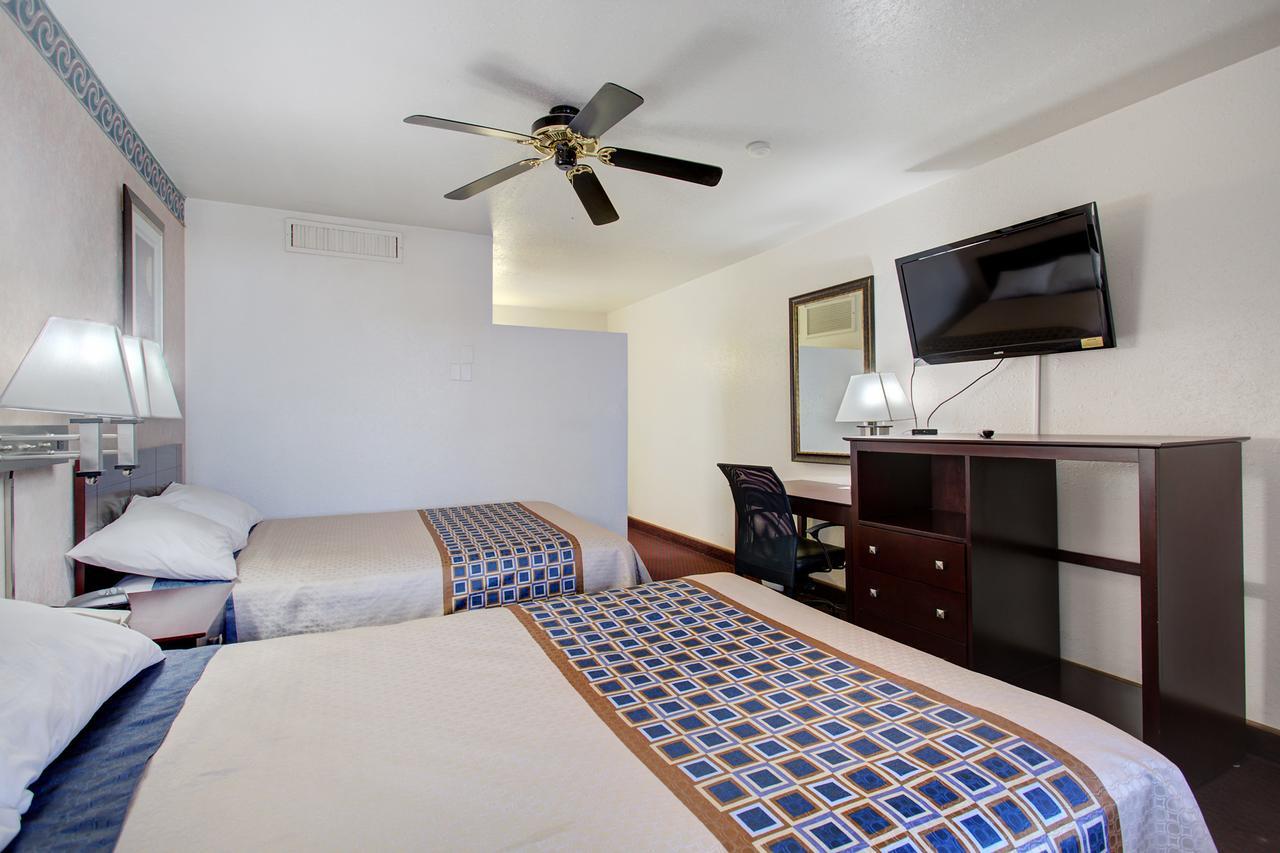 Double Room with Two Double Beds
