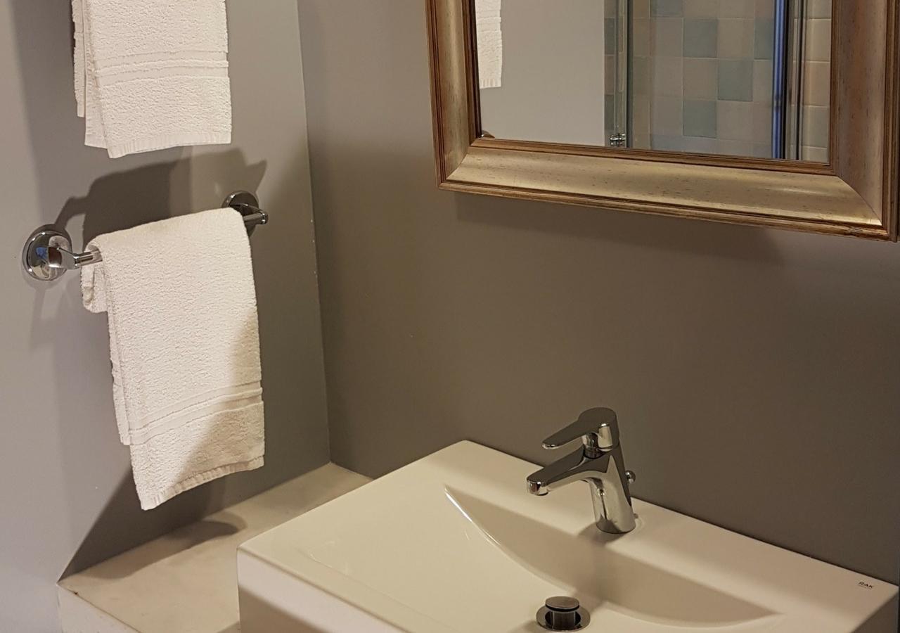 Double Room,641689116:JPEG