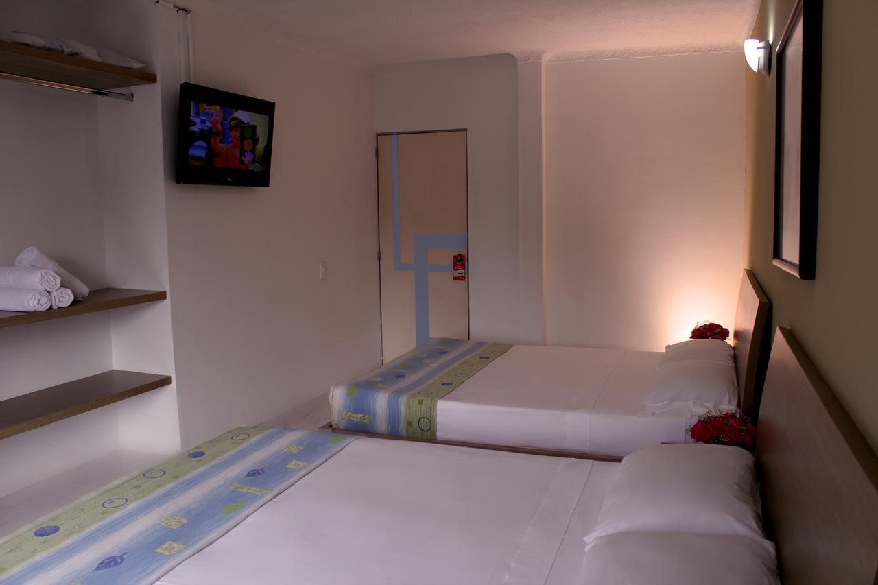 Quadruple Room,404551554:JPEG