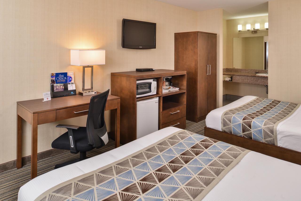 Queen Room with Two Queen Beds