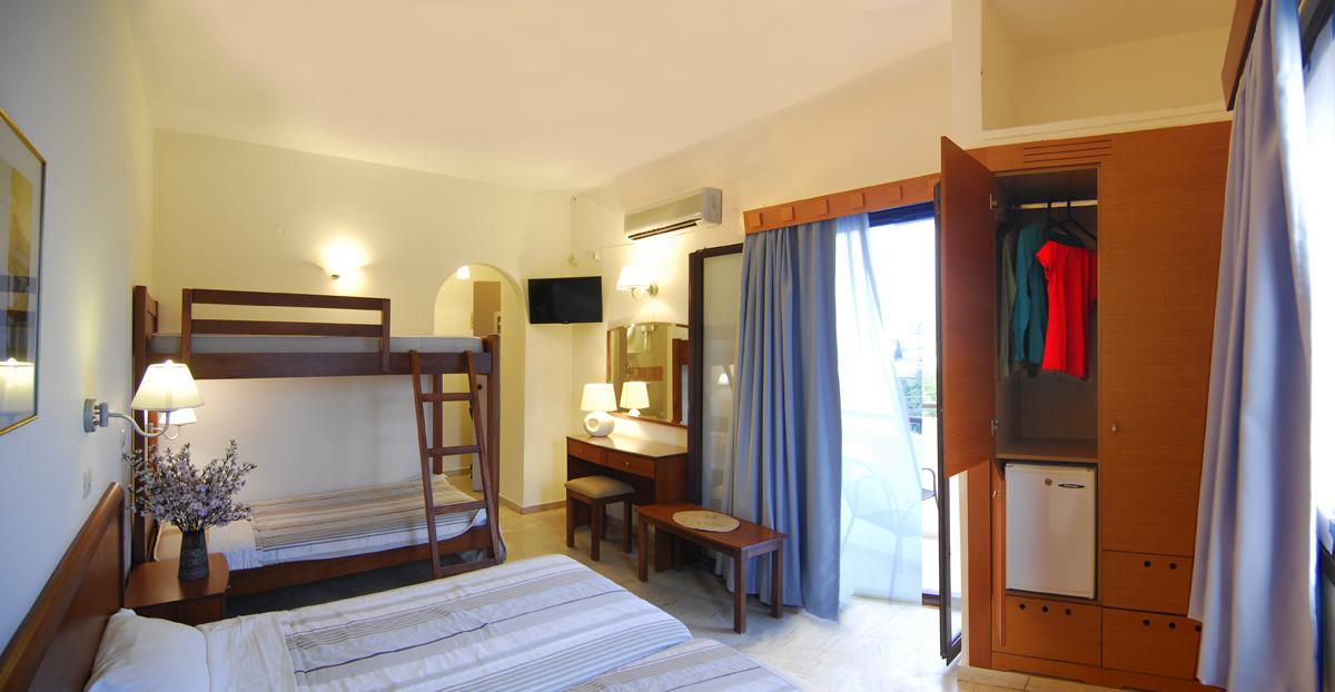Economy Quadruple Room