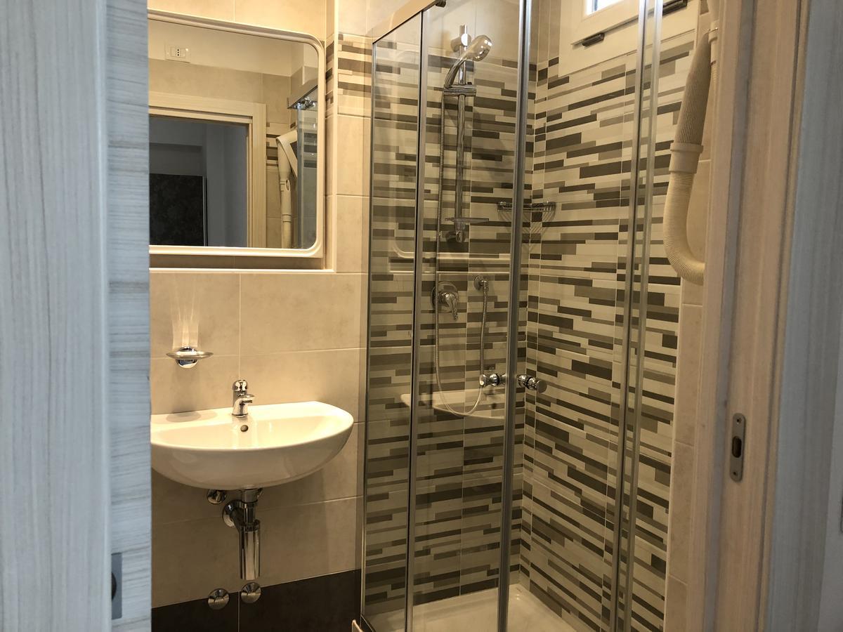 Double Room,645791586:JPEG