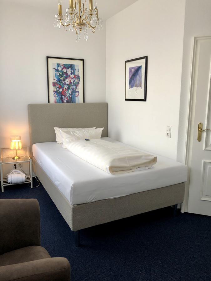 Comfort Single Room