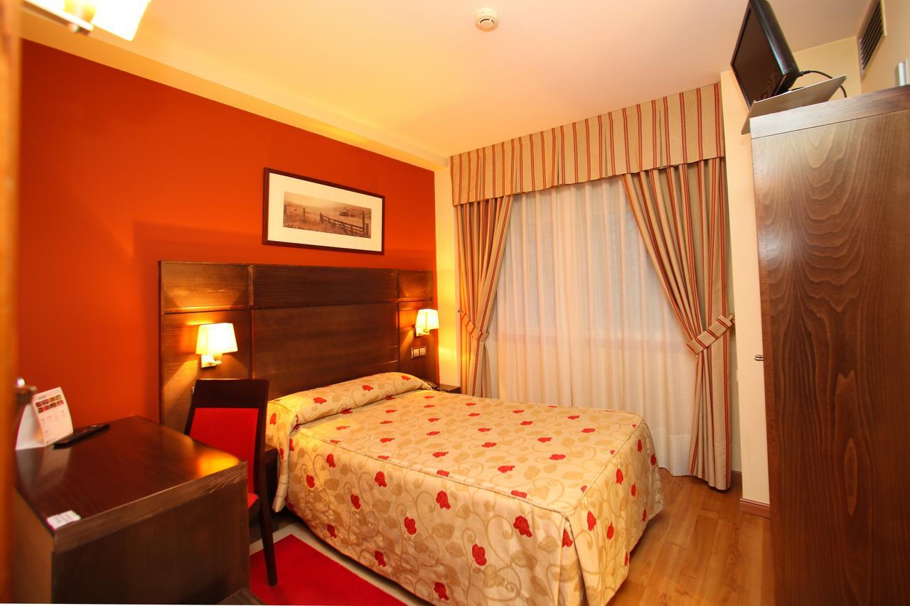 Habitación Individual con baño privado