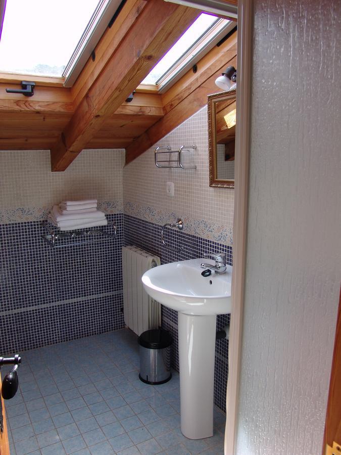 Attic Family Room,649165398:JPEG