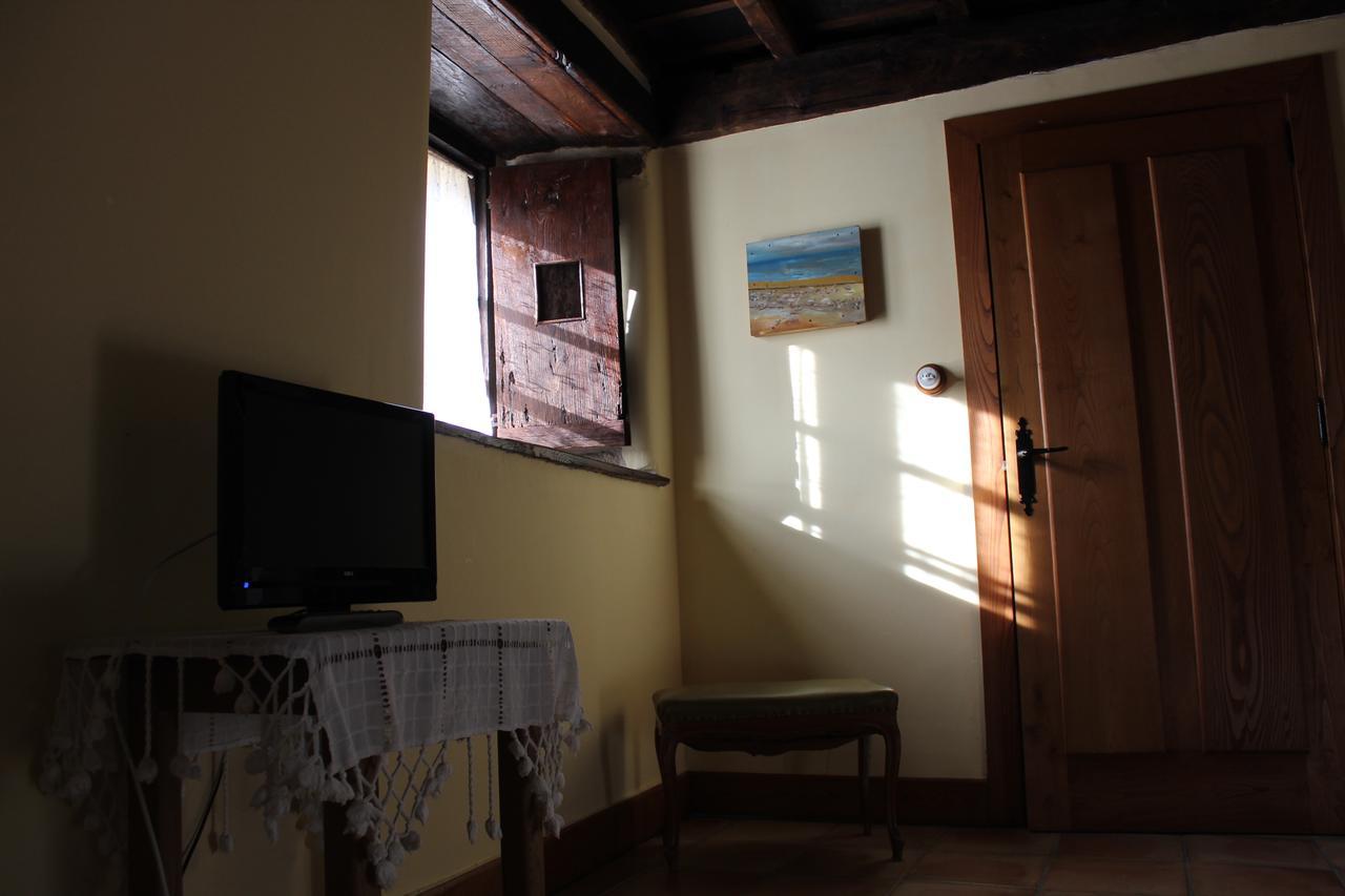 Superior Double Room,1402897400:JPEG