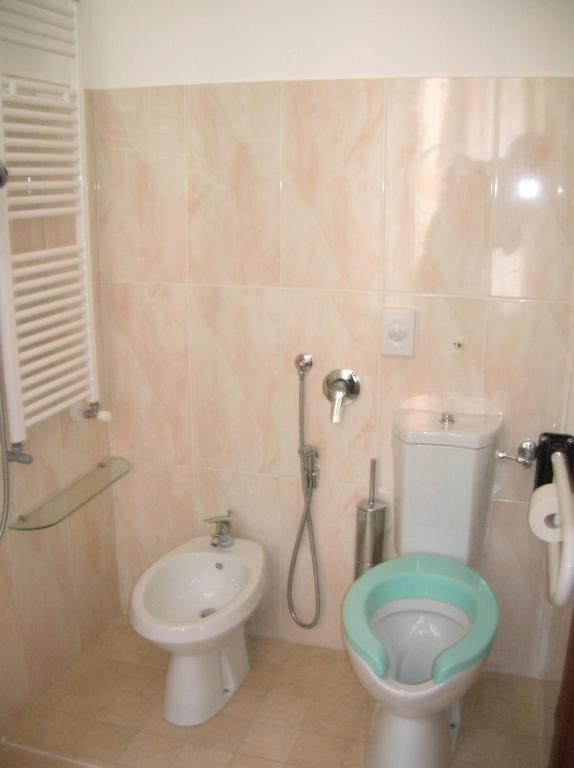 Single Room,88770914:JPEG