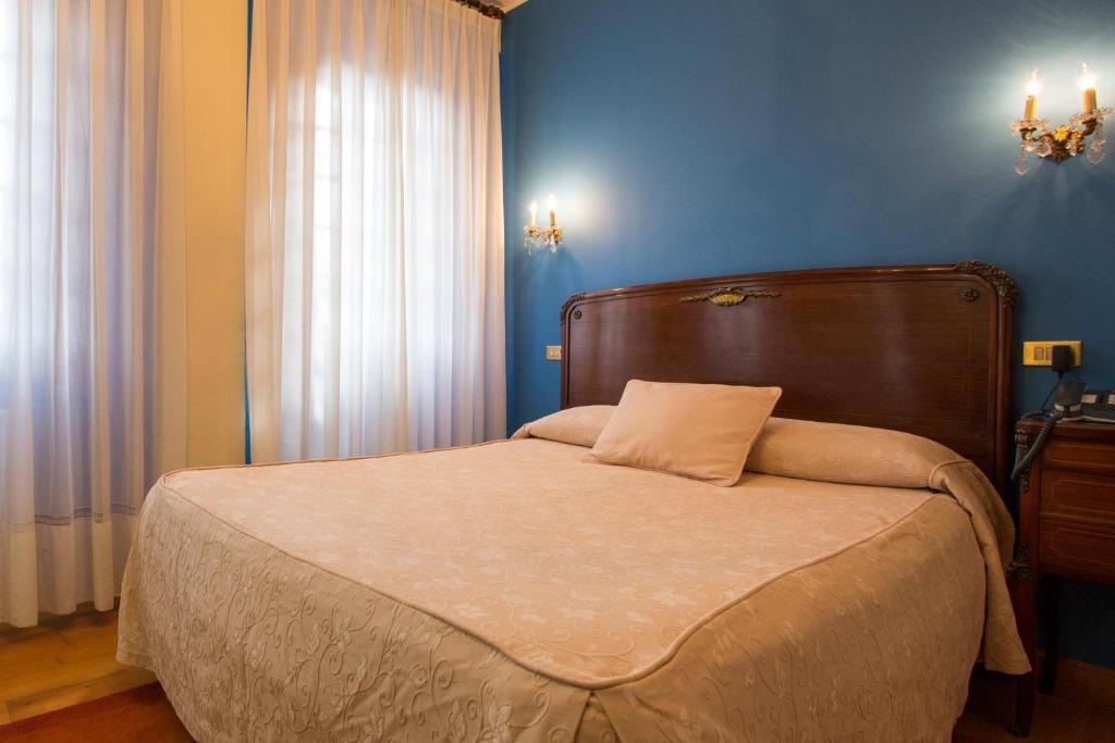 Chambre Double ou Lits Jumeaux
