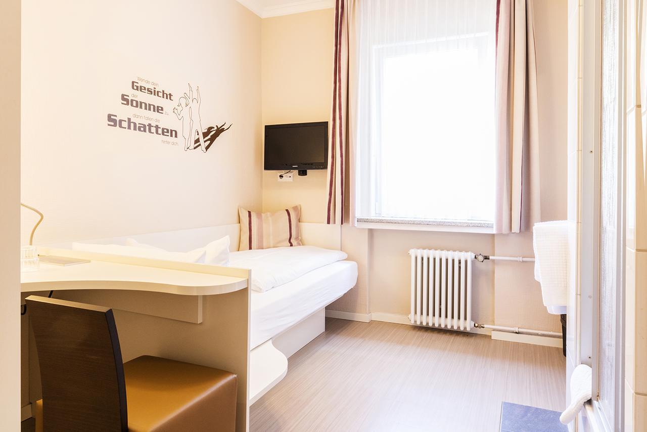 Single Room Own Shower or Shared WC