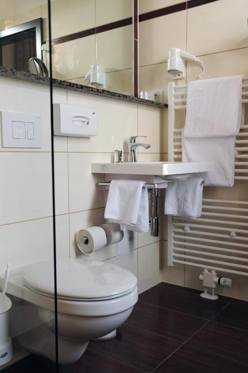 Comfort Double Room with Terrace