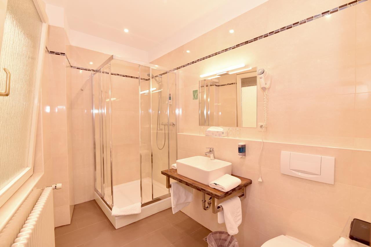 Economy Double or Twin Room