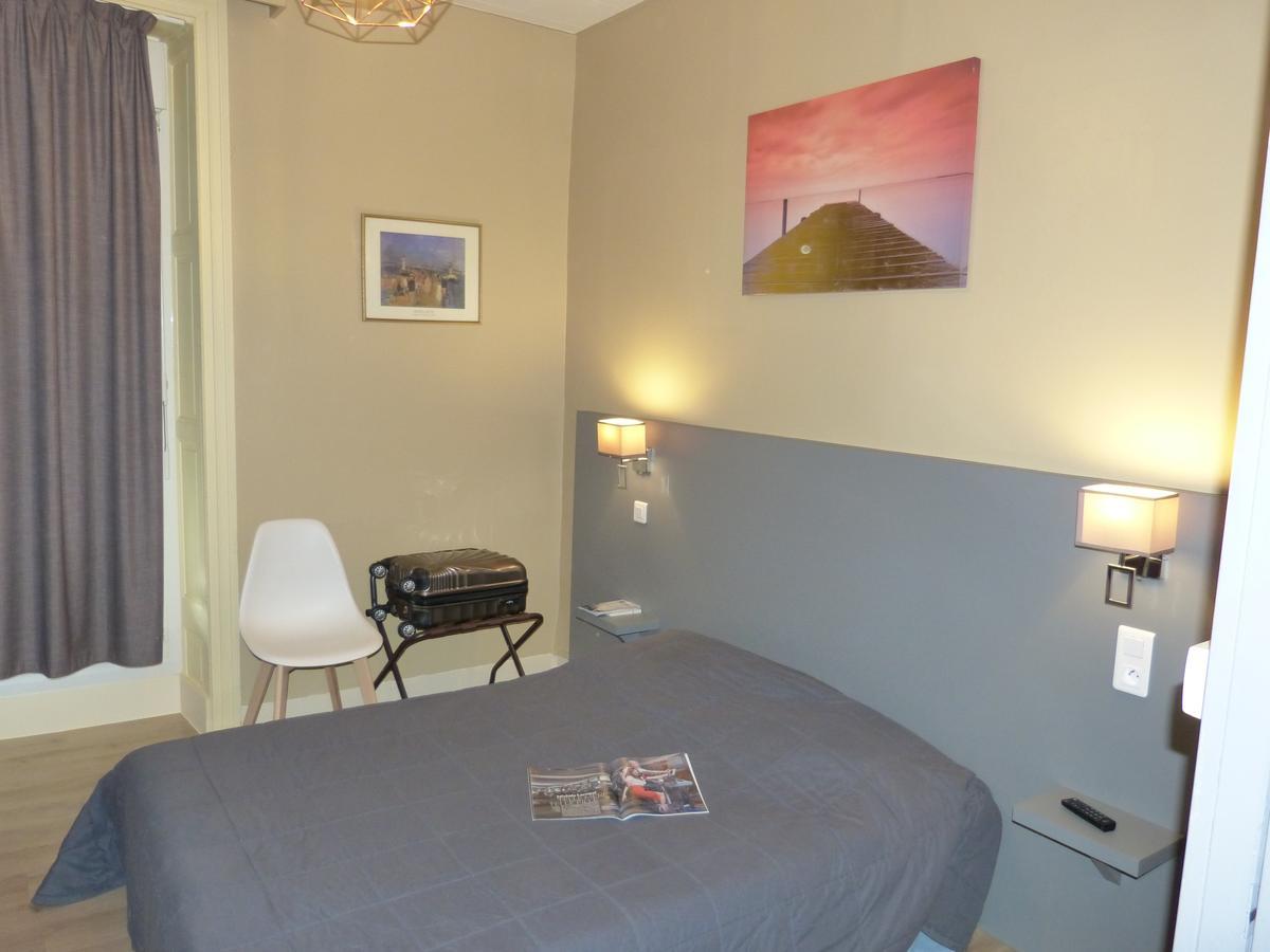 Standard Double Room,665001609:JPEG