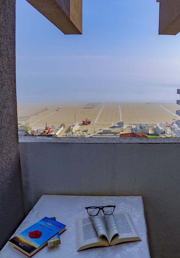 Single Room Balcony,1167351748:JPEG