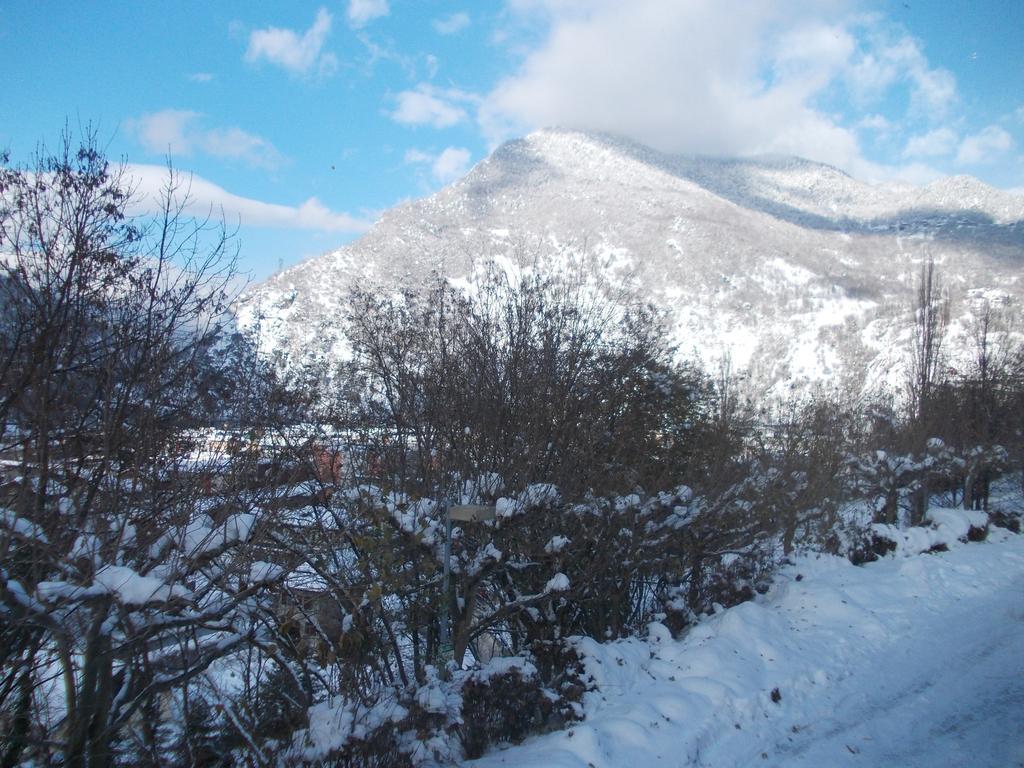 Triple Room with Mountain View