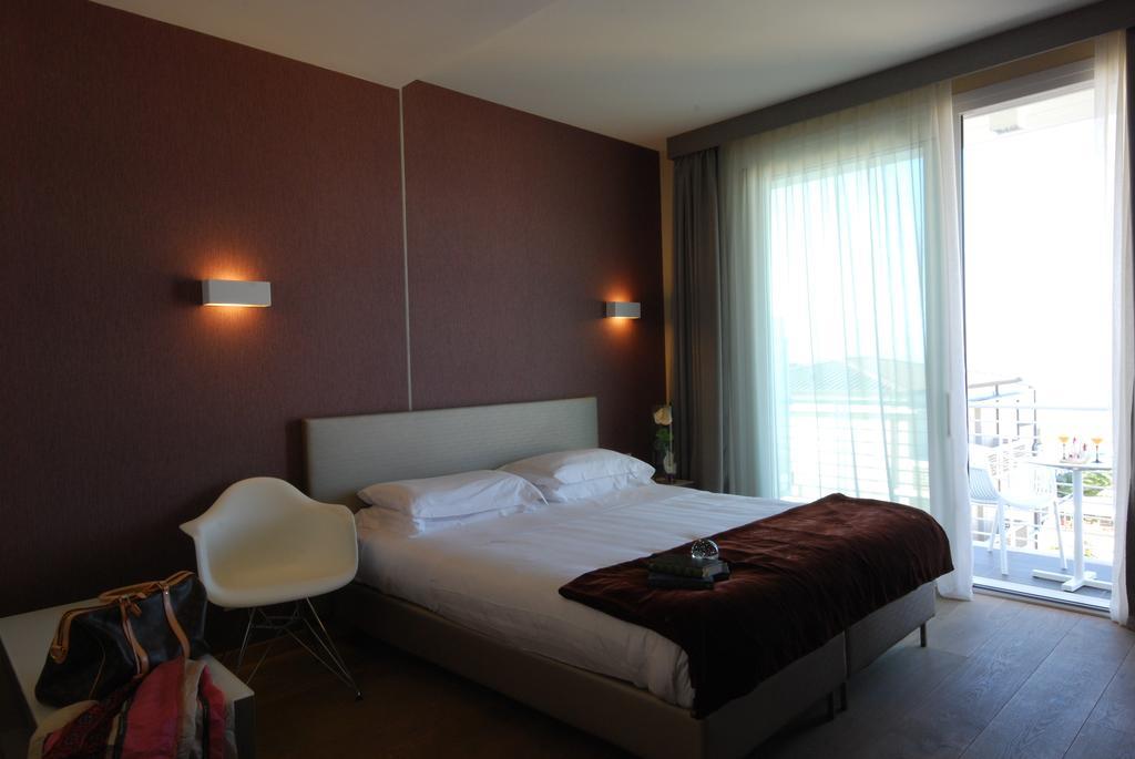 Superior Triple Room Sea View,1019292895:JPEG