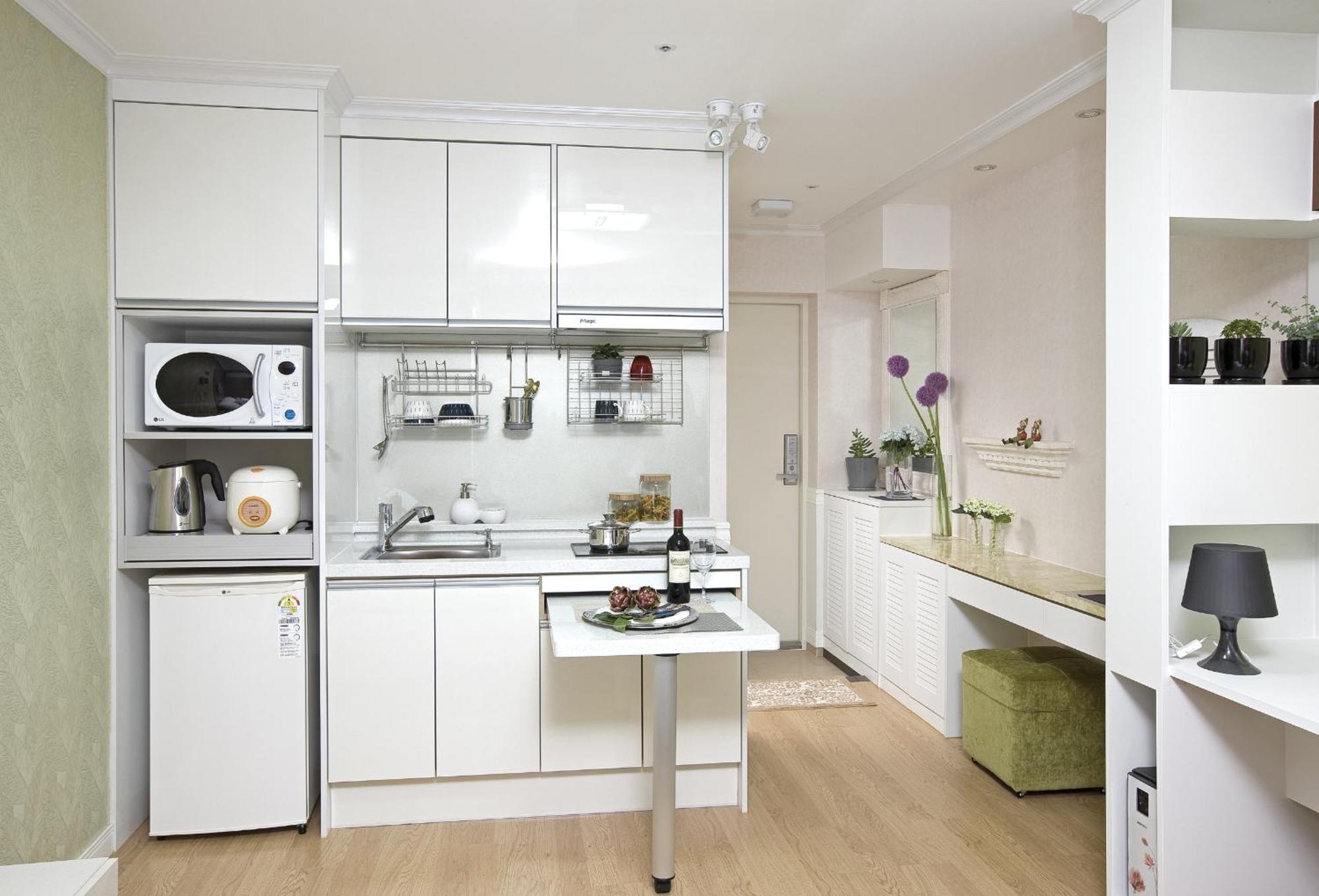 Standard Double Room Kitchenette