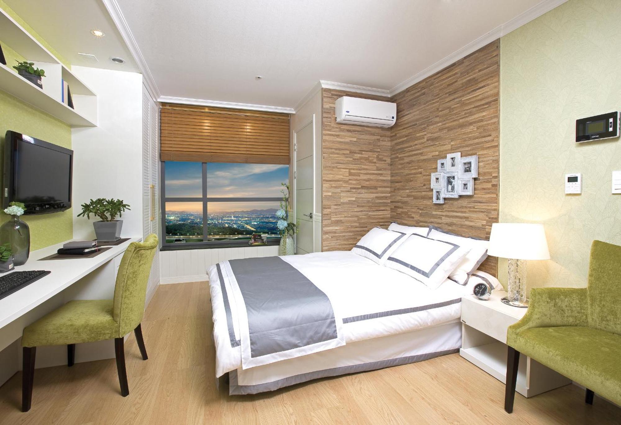 Standard Double Room Kitchenette