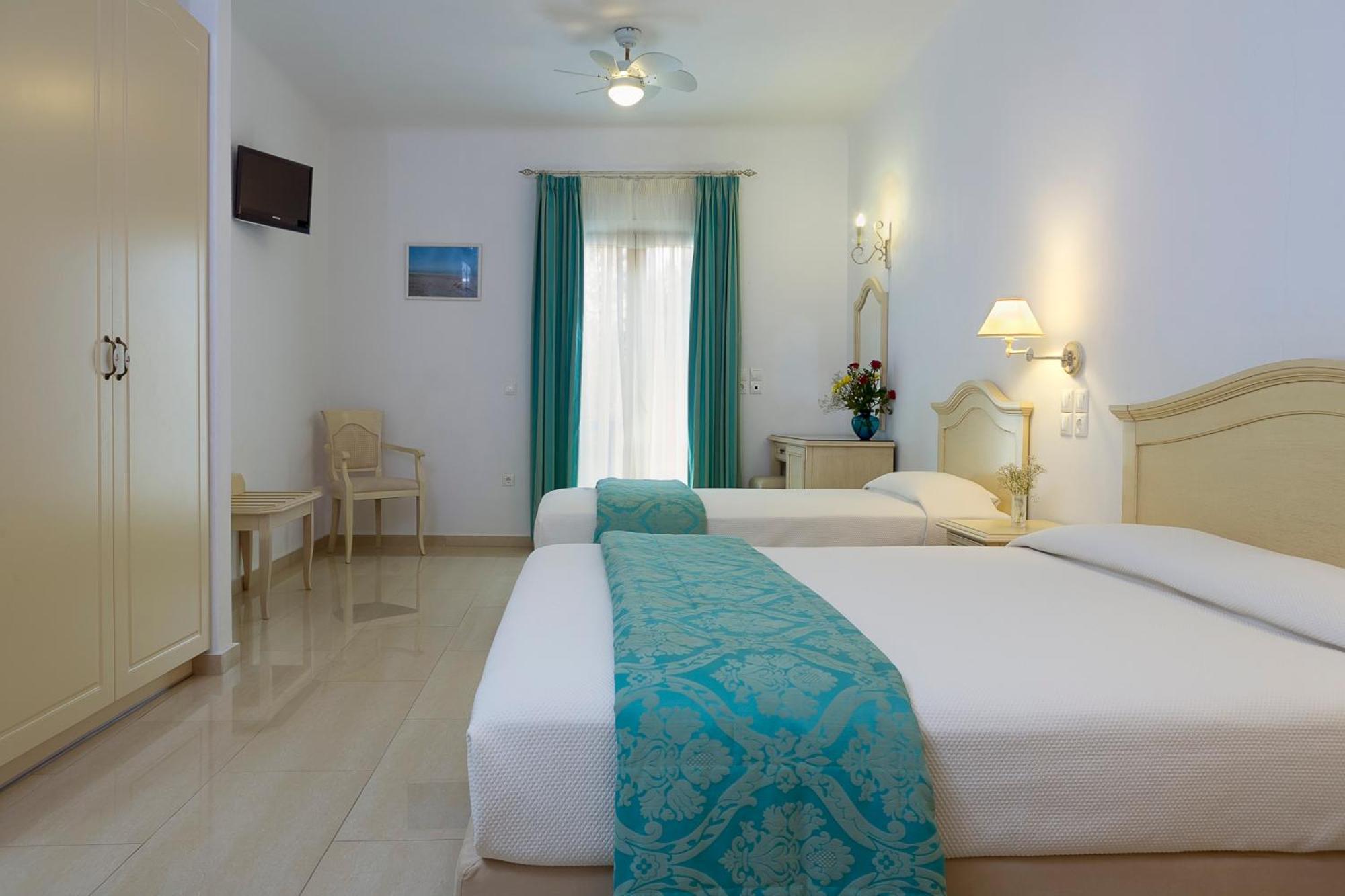 Superior Triple Room