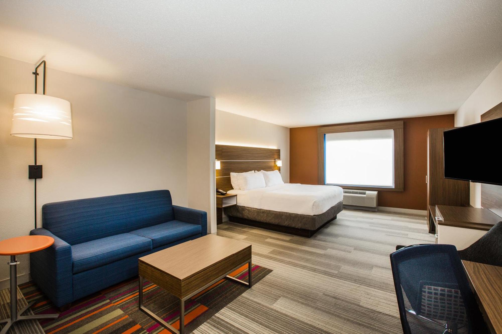 King Suite with Sofa Bed