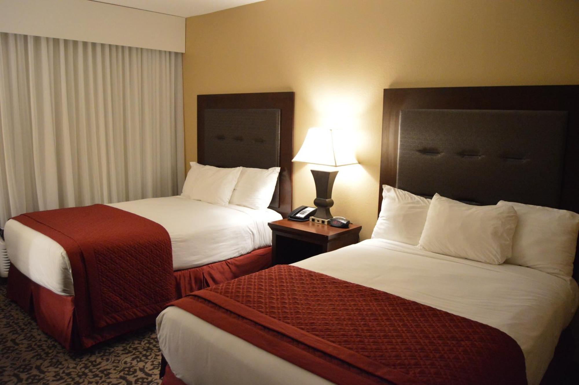 Building 1 Queen Room Two Queen Beds