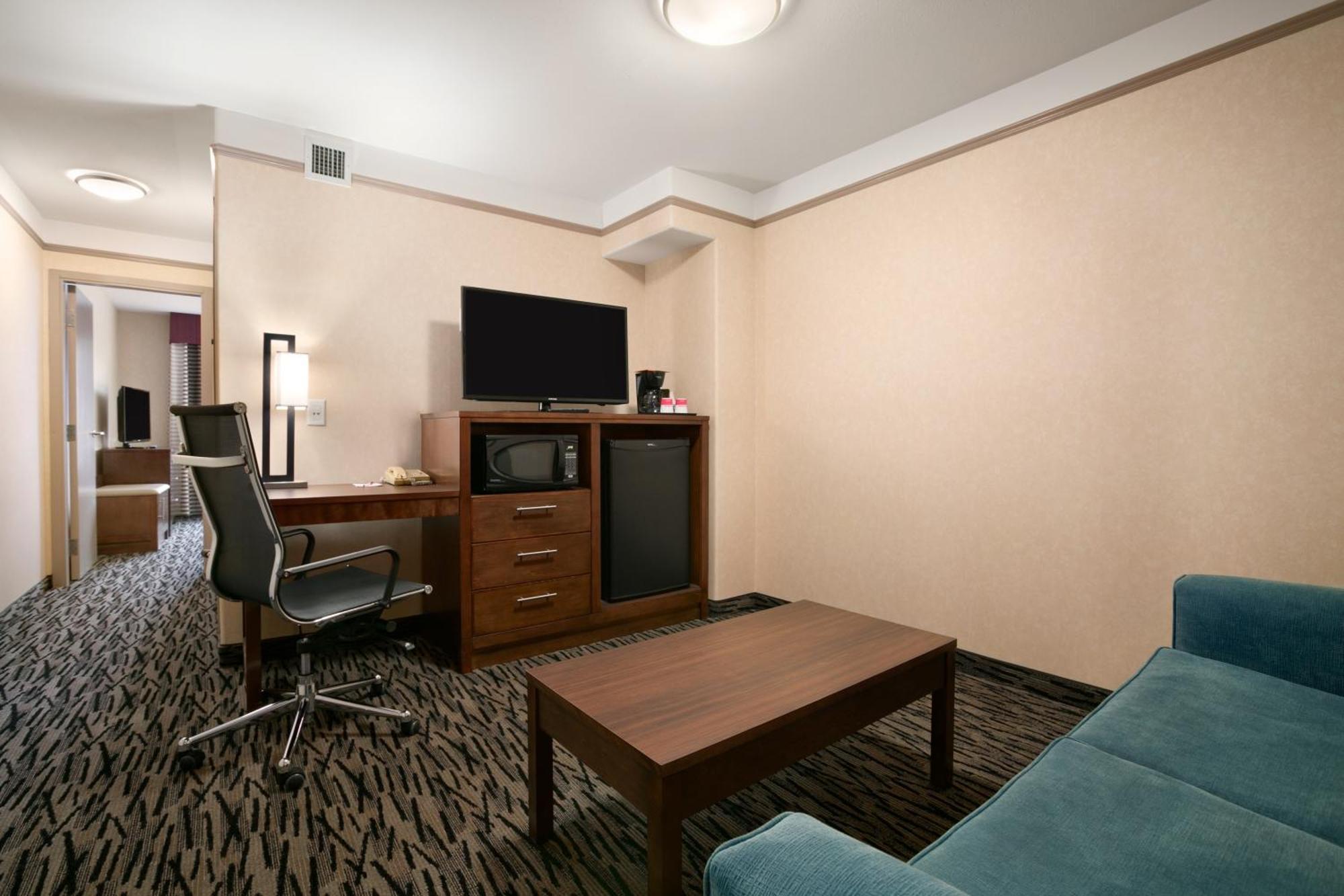 Queen Suite