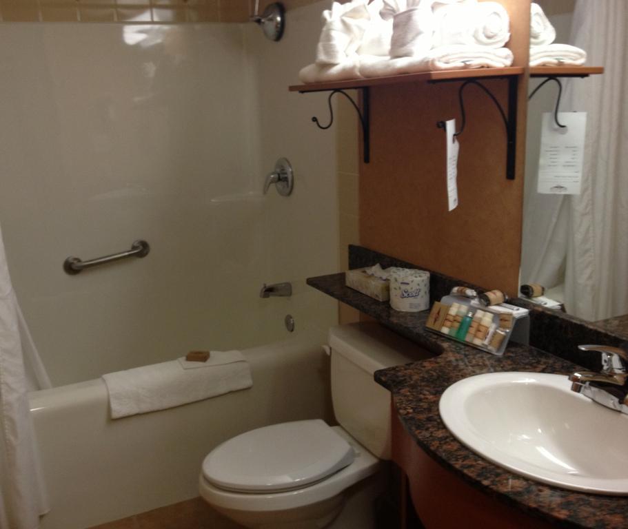 Executive Queen Room - New Building