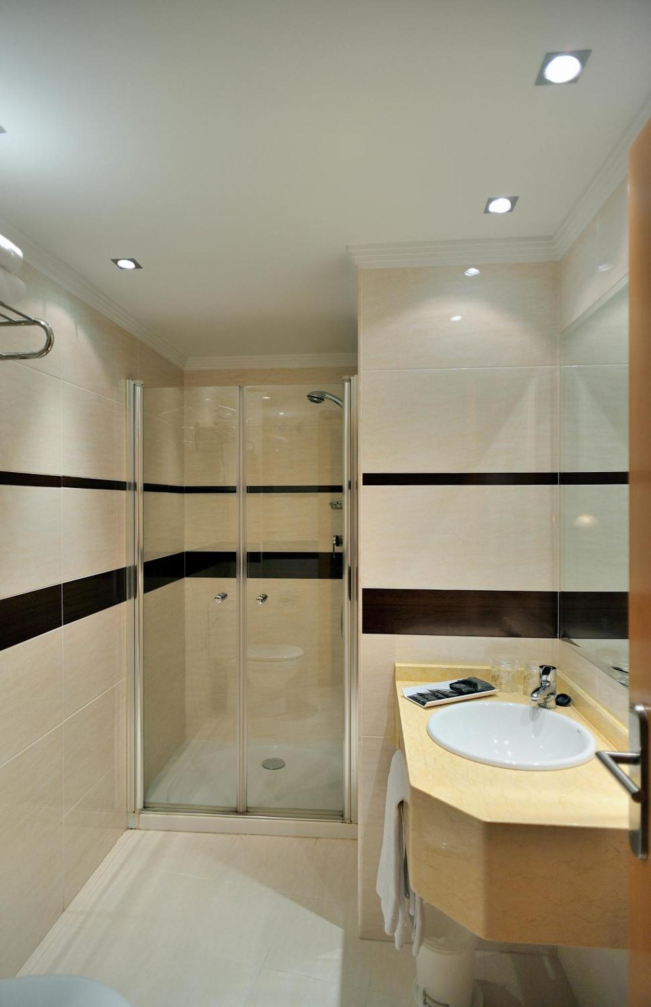 Single Room,757510624:JPEG