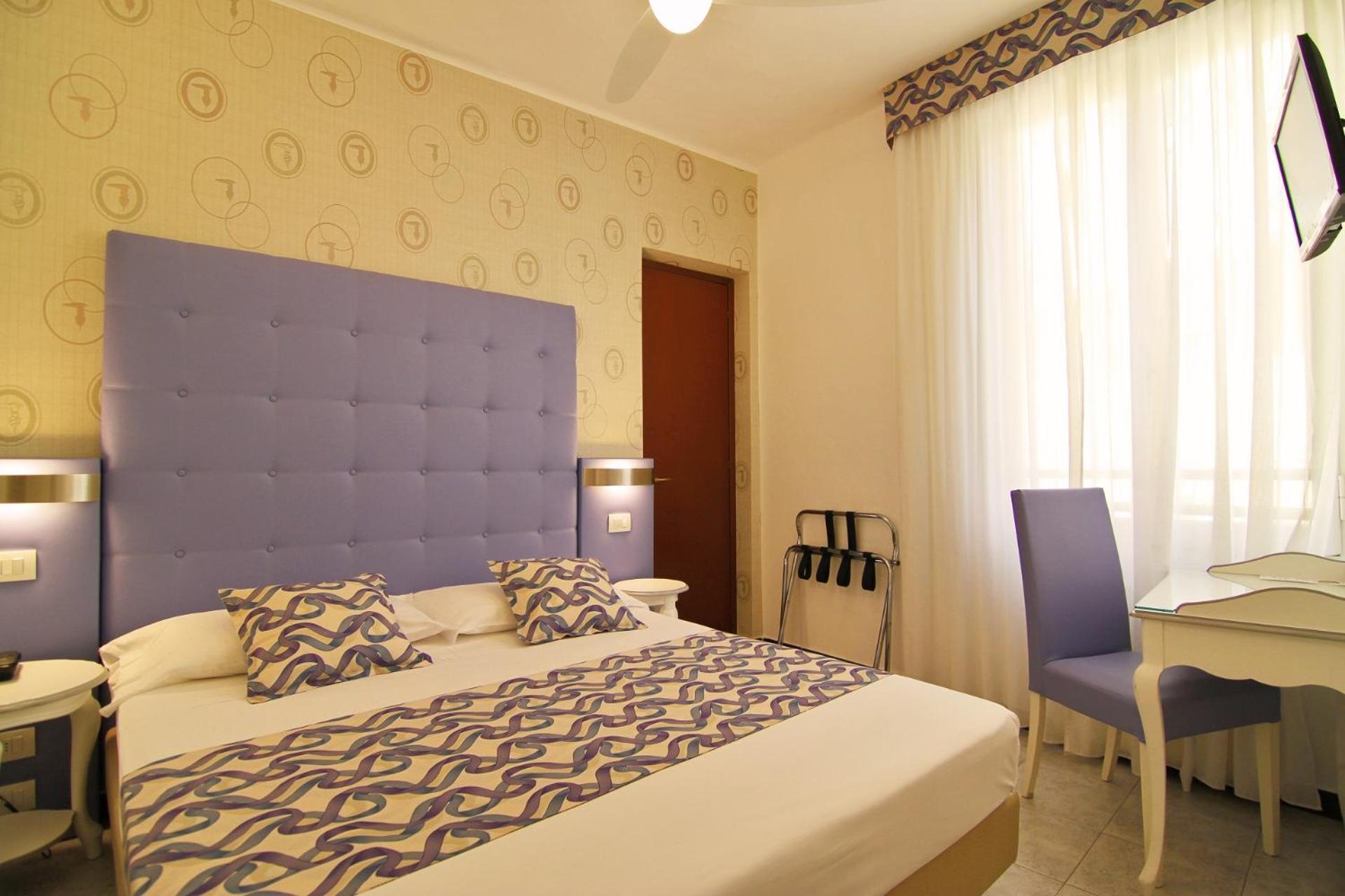 Economy Double or Twin Room,462293787:JPEG