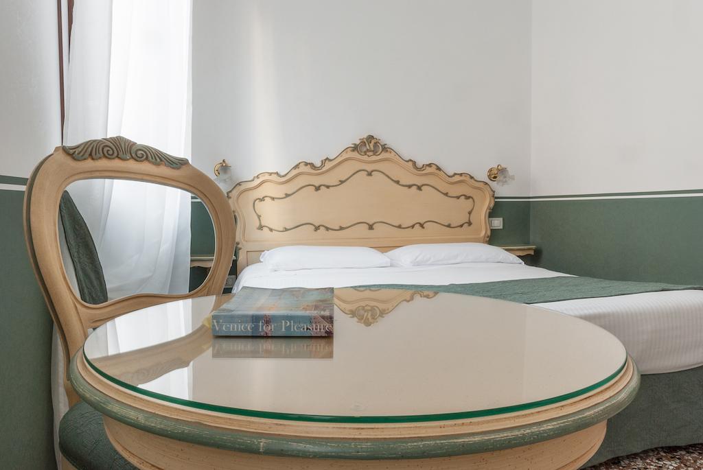 Double or Twin Room with Canal View