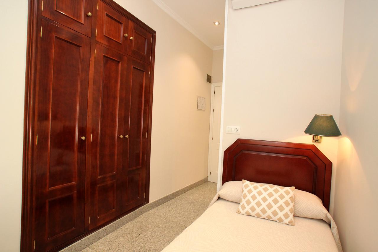 Single Room,1241683207:JPEG