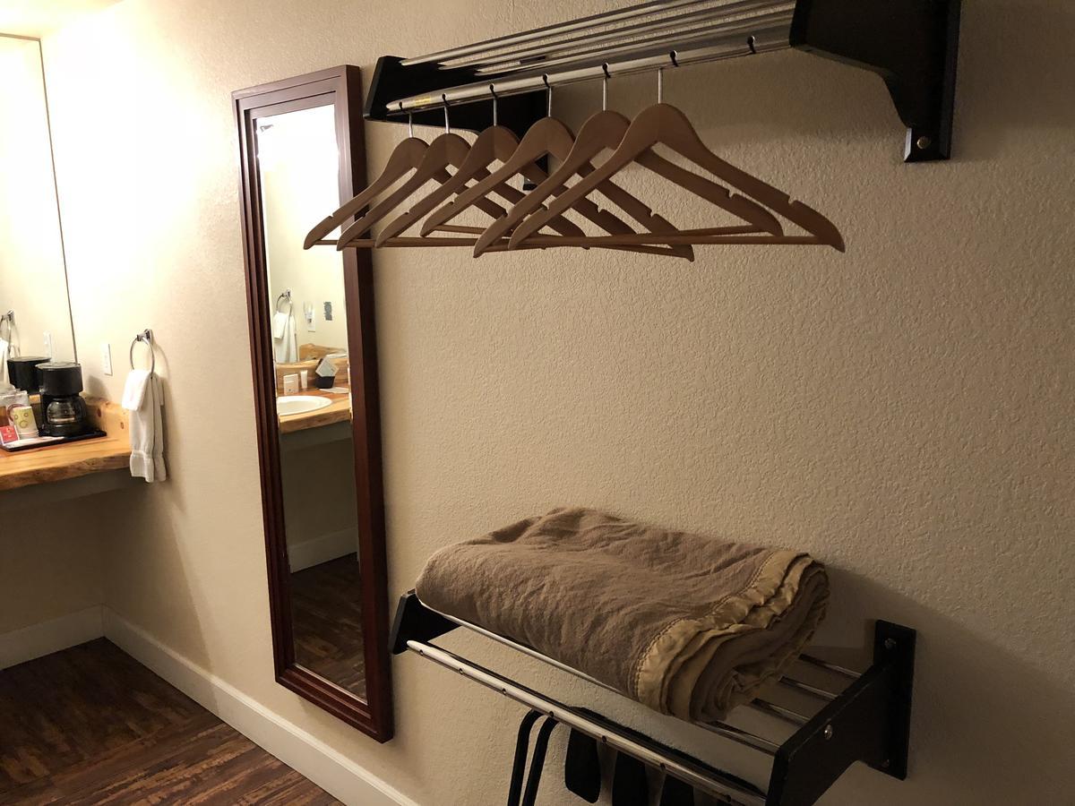 Queen Room Disability Access Pet Friendly