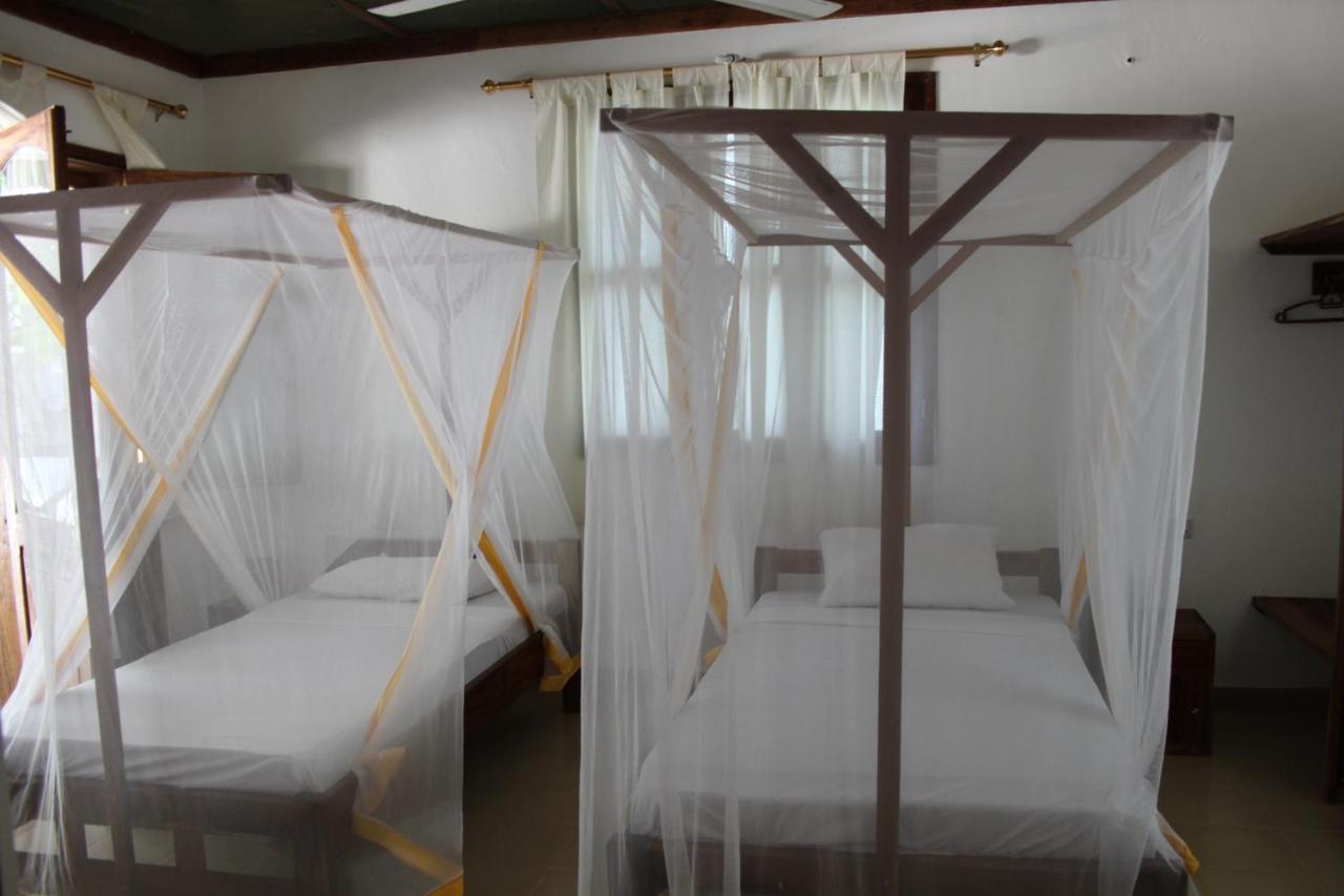 Double or Twin Room with Sea View