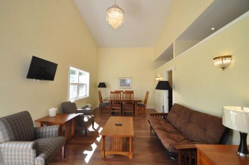 Two-Bedroom Cottage