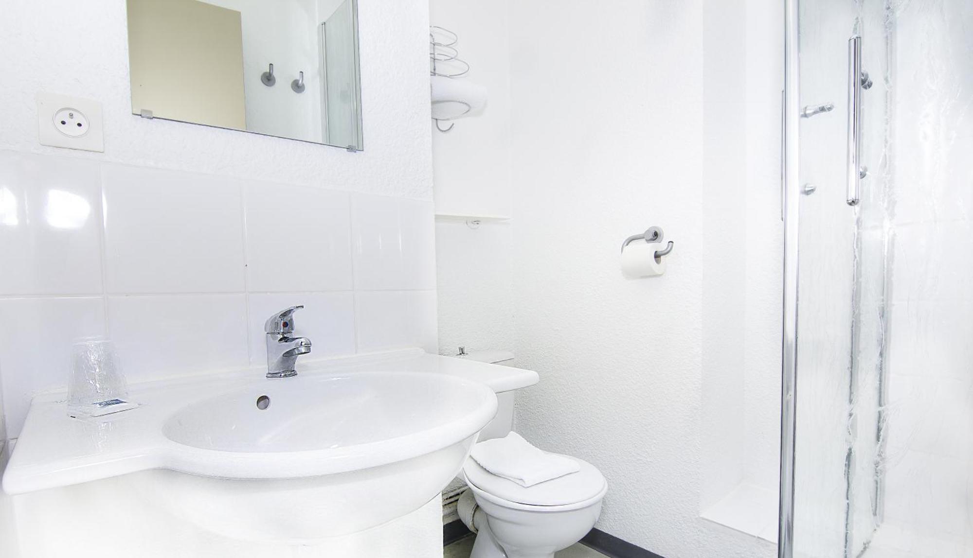 Triple Room,60435712:JPEG