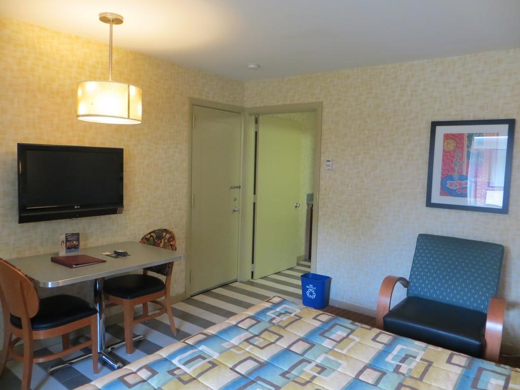 Economy Room Exterior Entrance