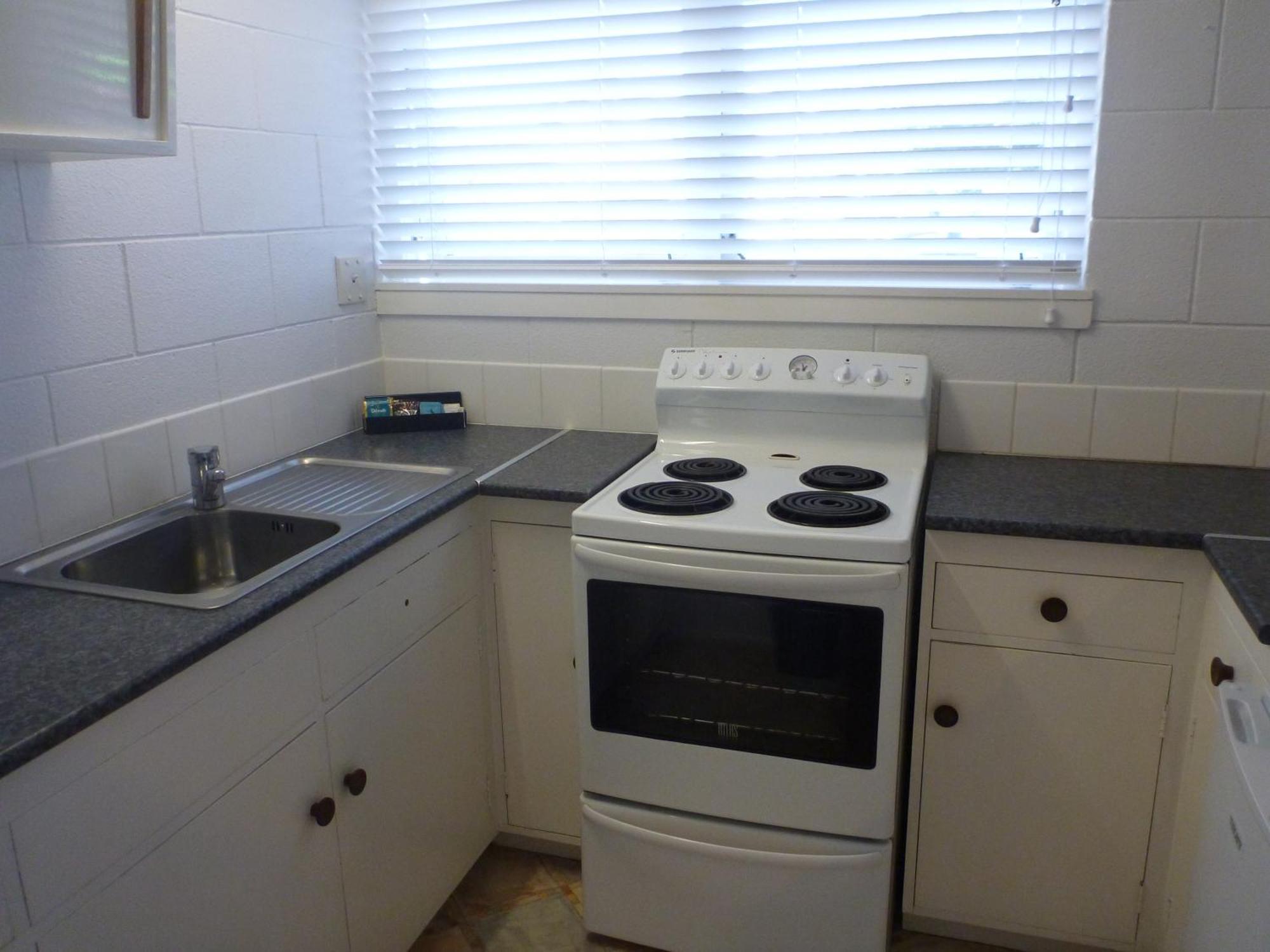 One-Bedroom Apartment,1588179895:JPEG