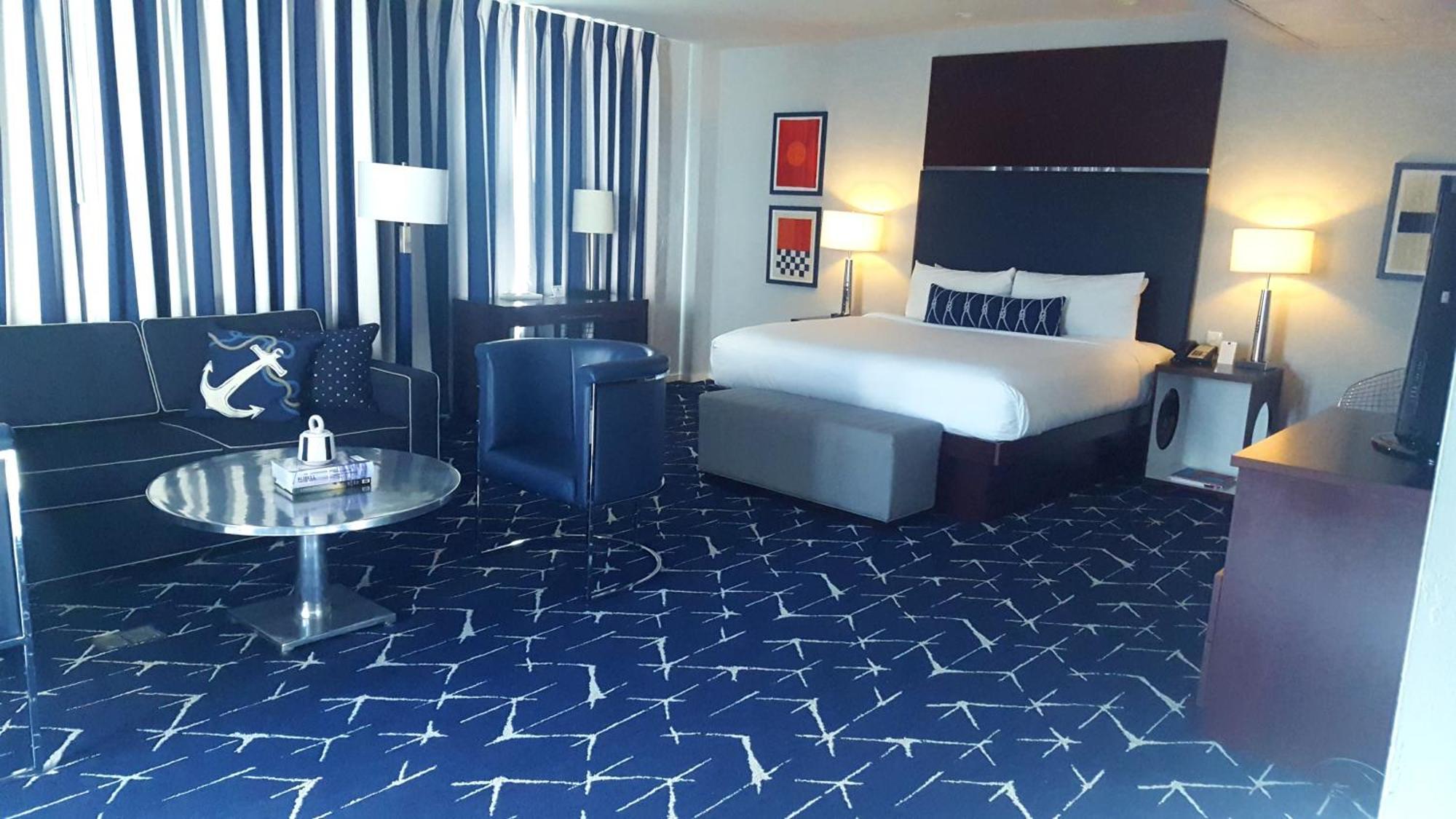 Penthouse Suite