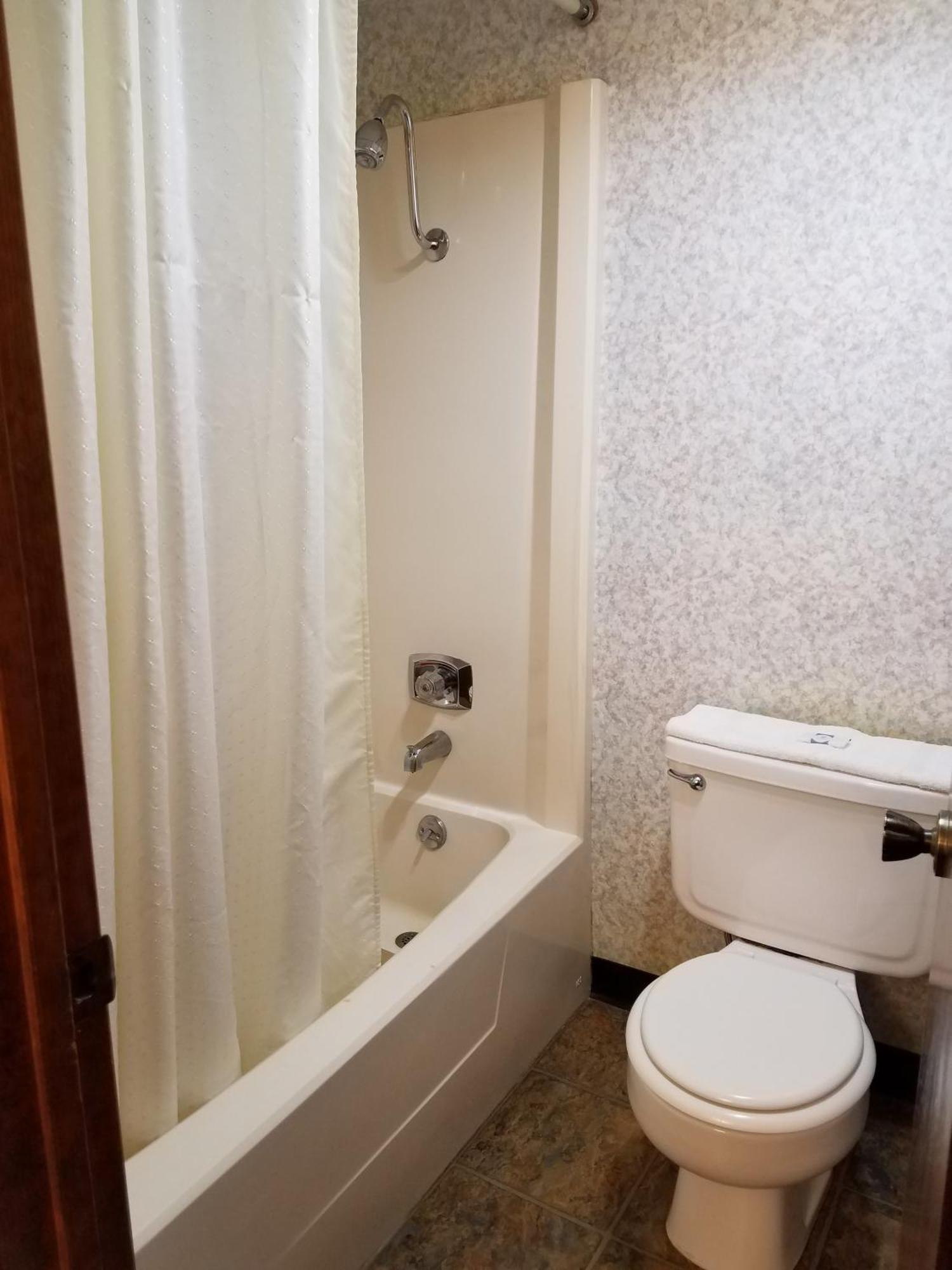Deluxe Double Room Two Double Beds Non-Smoking