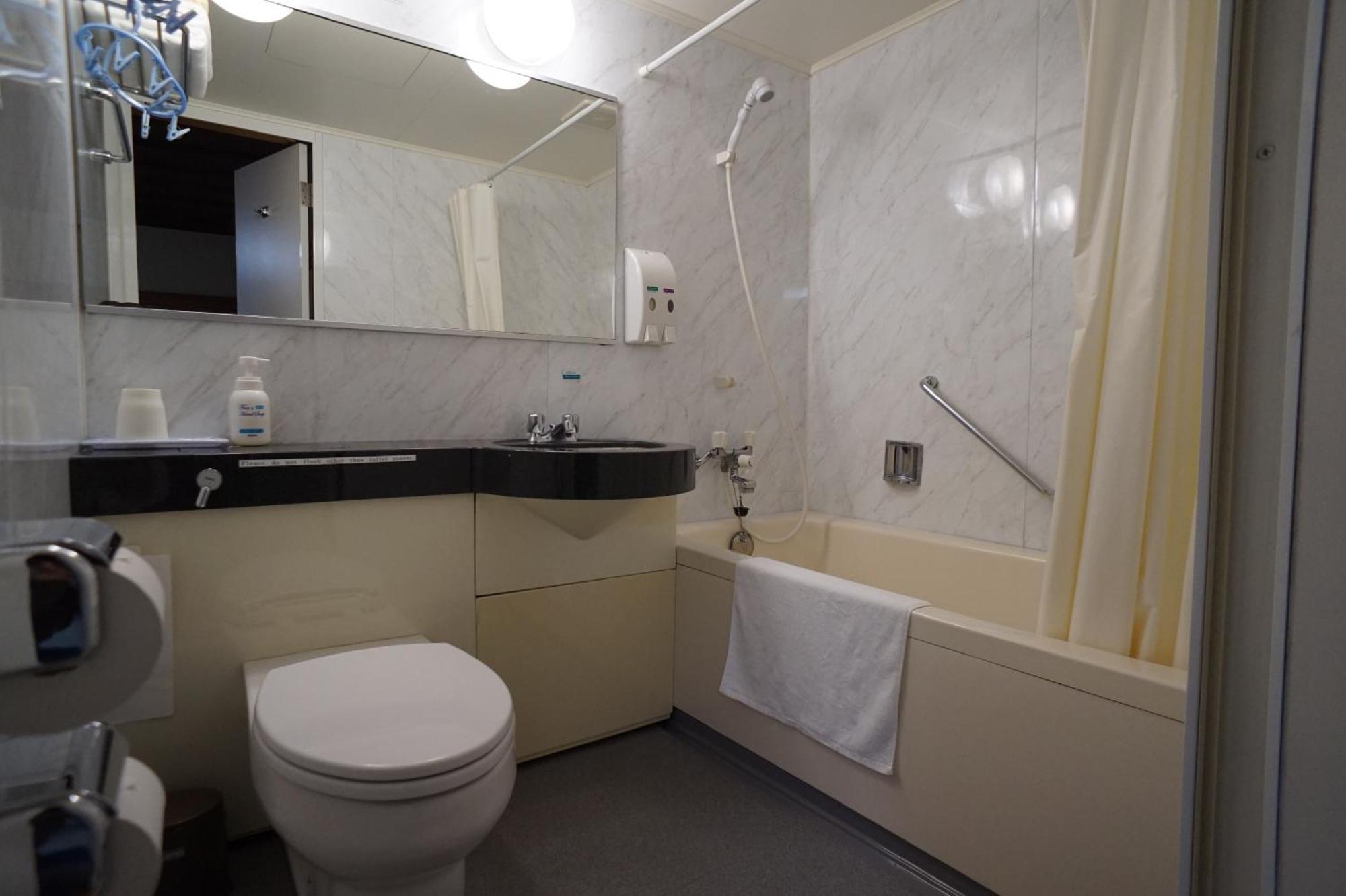 Quadruple Room with Bathroom