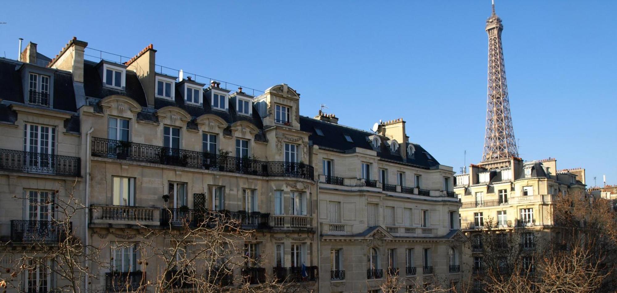 Double Room with Eiffel Tower View