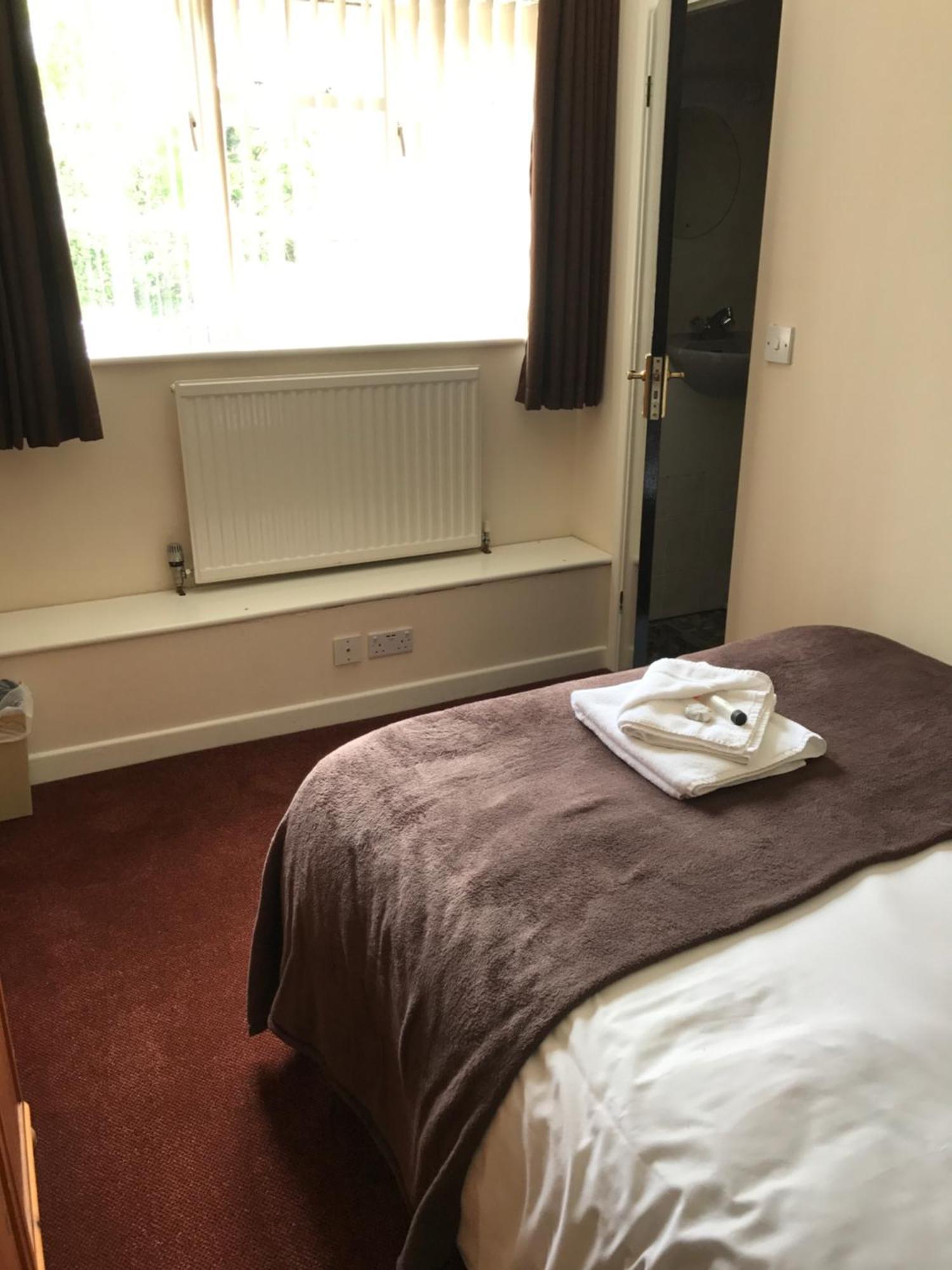 Standard Single Room