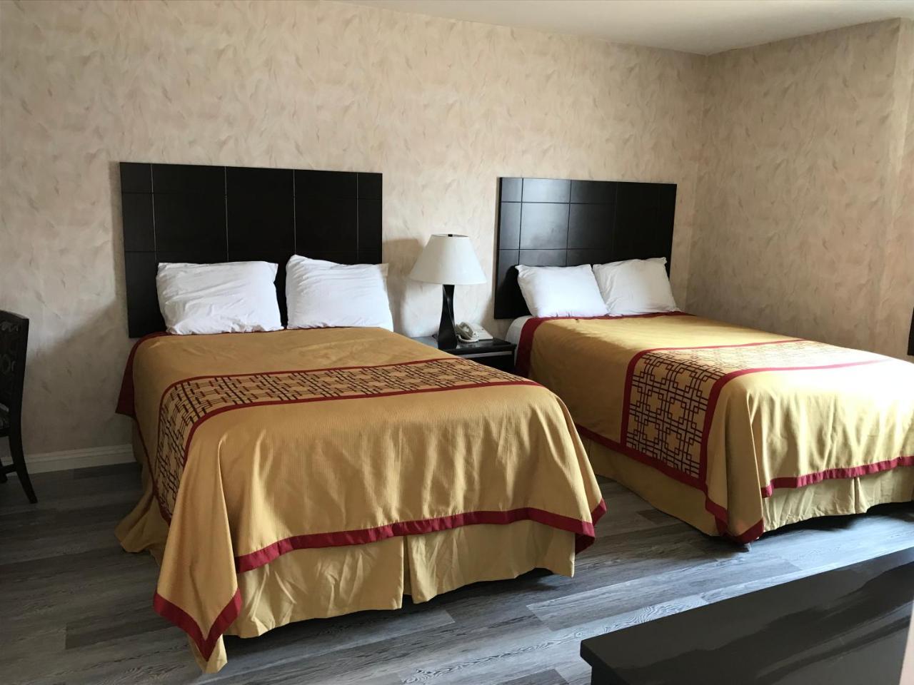 Deluxe Double Room,717958249:JPEG