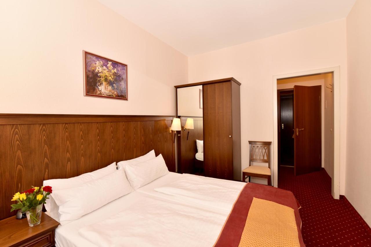 Economy Double or Twin Room