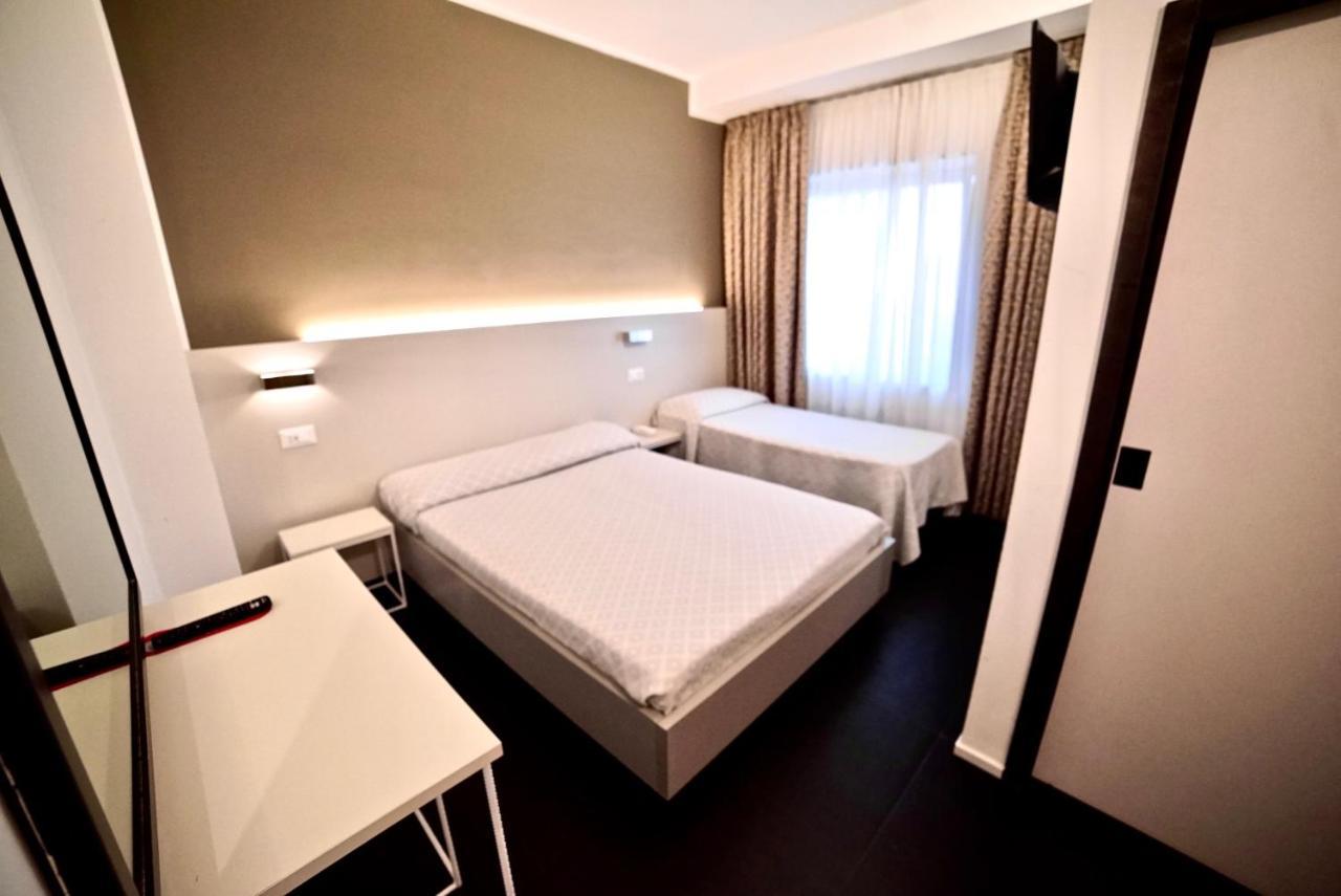 Triple Room,723946723:JPEG