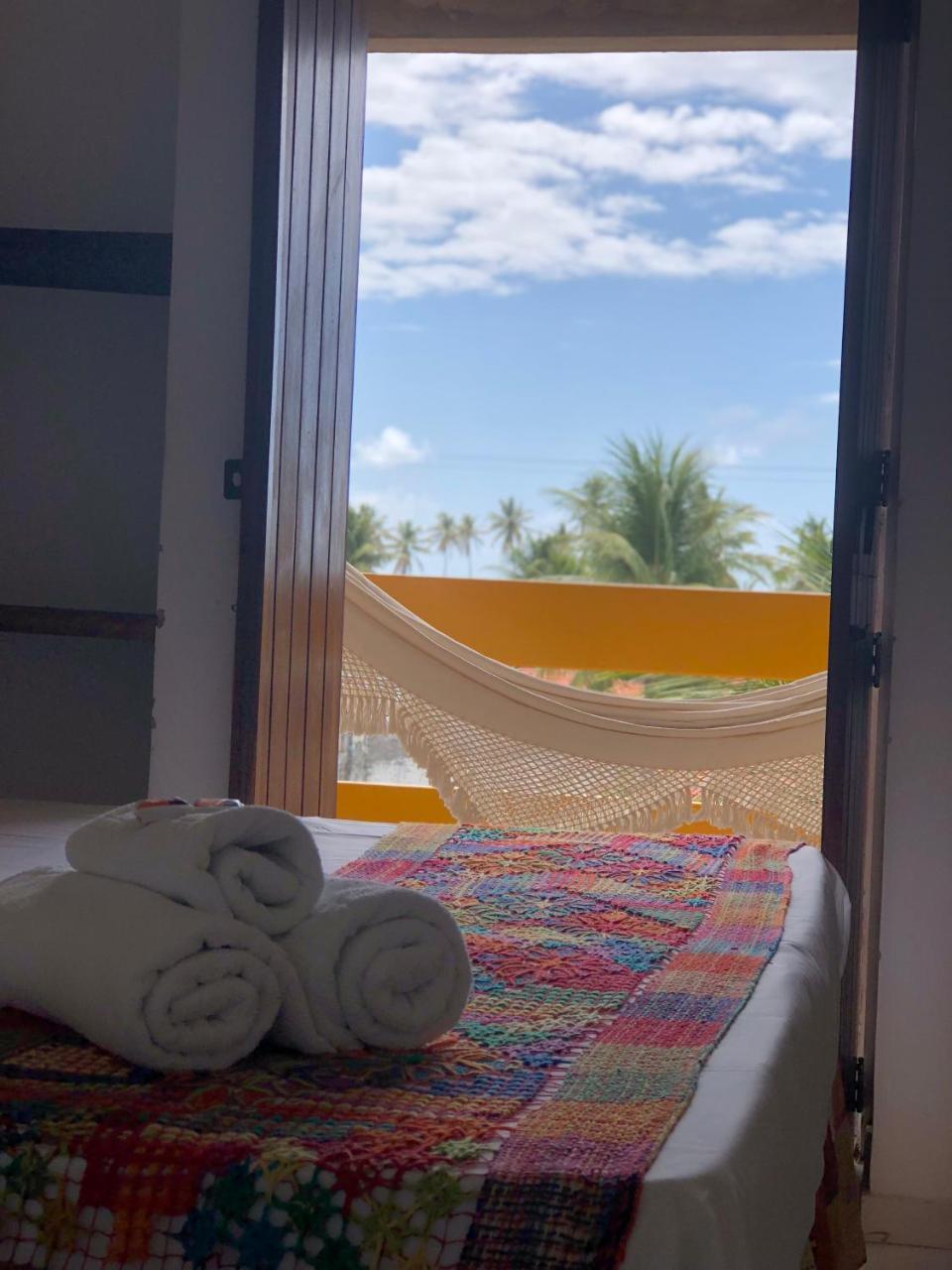 Quarto Triplo com Vista do Mar