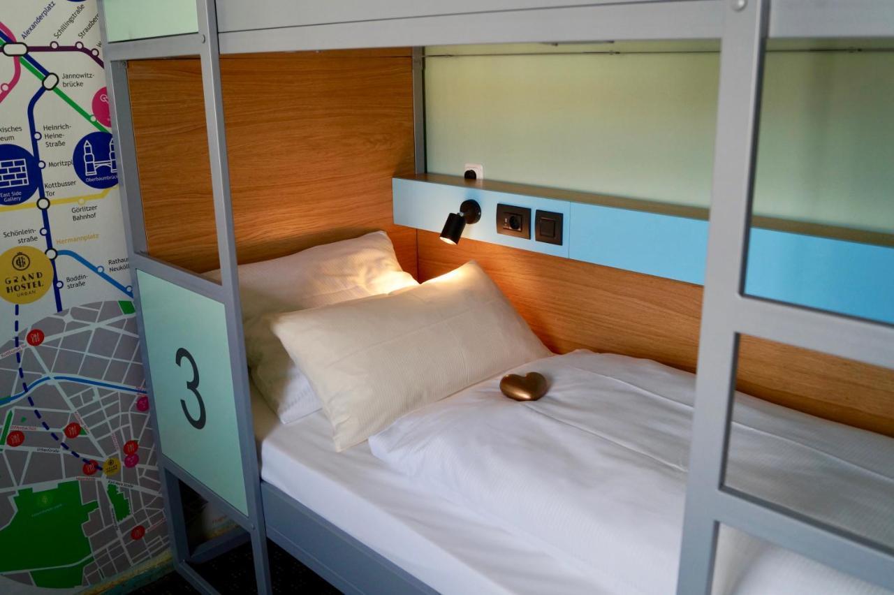 Bed 4-Bed Mixed Dormitory Room